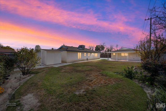 3616 Rocky Road Avenue, Bakersfield, CA 93309