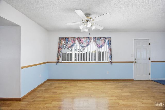 3616 Rocky Road Avenue, Bakersfield, CA 93309