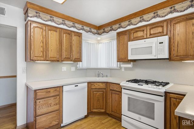 3616 Rocky Road Avenue, Bakersfield, CA 93309