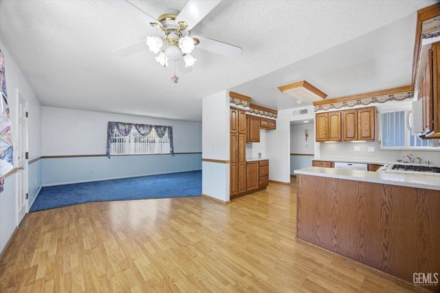 3616 Rocky Road Avenue, Bakersfield, CA 93309