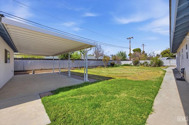 3616 Rocky Road Avenue, Bakersfield, CA 93309