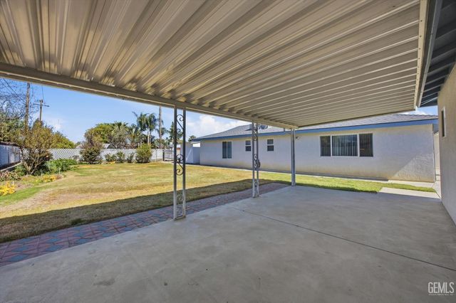 3616 Rocky Road Avenue, Bakersfield, CA 93309