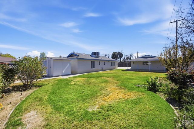 3616 Rocky Road Avenue, Bakersfield, CA 93309