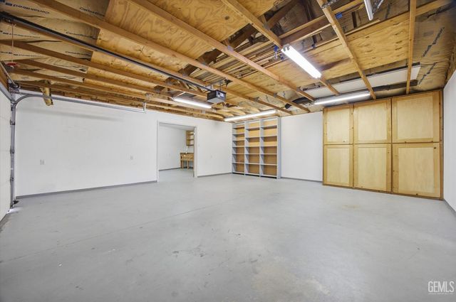 3616 Rocky Road Avenue, Bakersfield, CA 93309