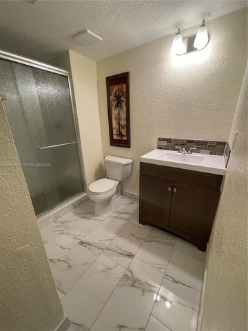 16240 Laurel Drive 101, Weston, FL 33326