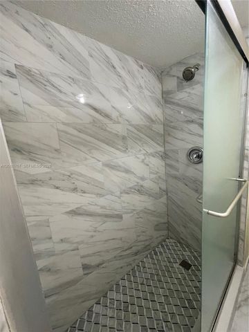 16240 Laurel Drive 101, Weston, FL 33326