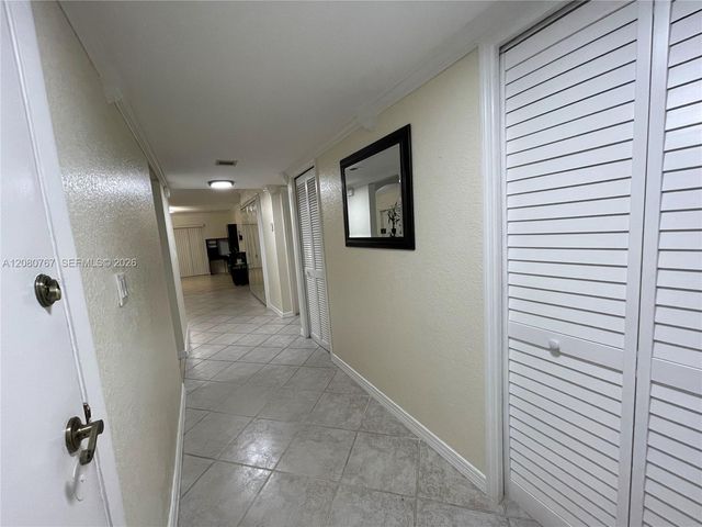 16240 Laurel Drive 101, Weston, FL 33326