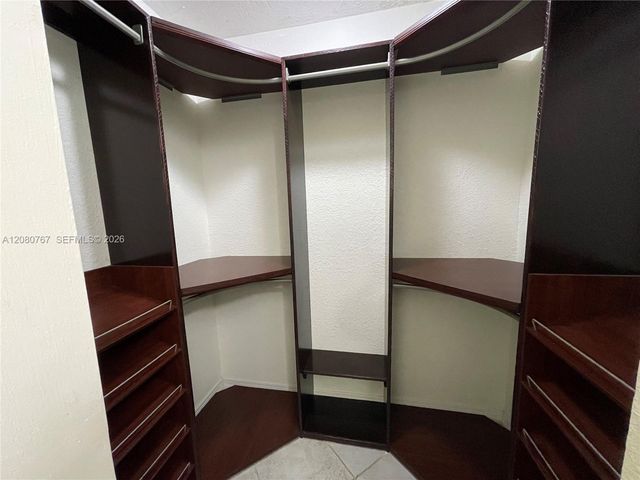 16240 Laurel Drive 101, Weston, FL 33326
