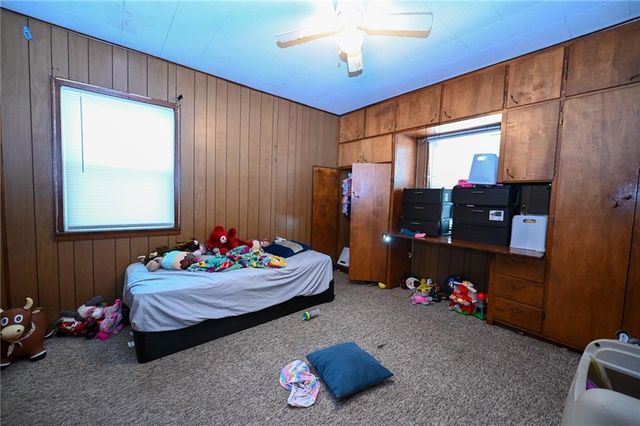 600 W Hunter Street, Nevada, MO 64772