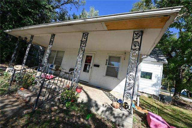 600 W Hunter Street, Nevada, MO 64772