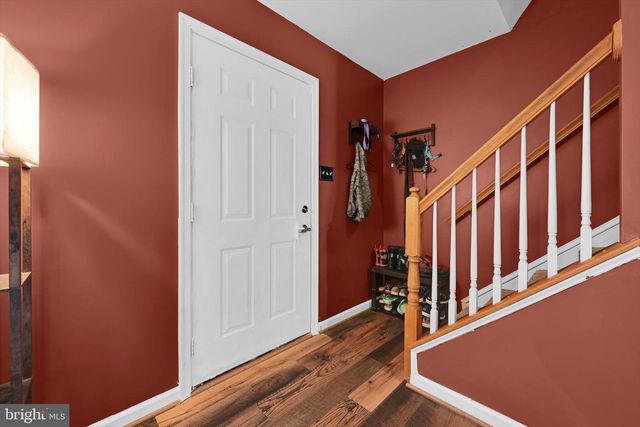 10 BRADFORD CIR, Myerstown, PA 17067