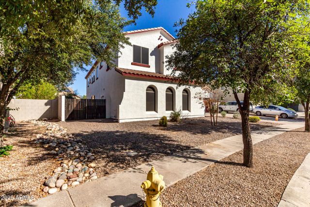 6233 S ROCHESTER Drive, Gilbert, AZ 85298