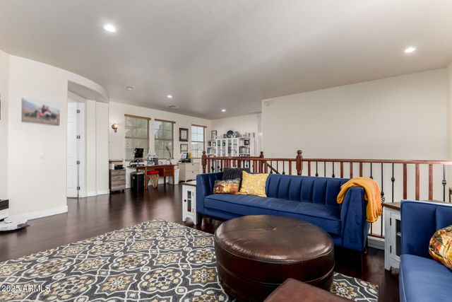 6233 S ROCHESTER Drive, Gilbert, AZ 85298