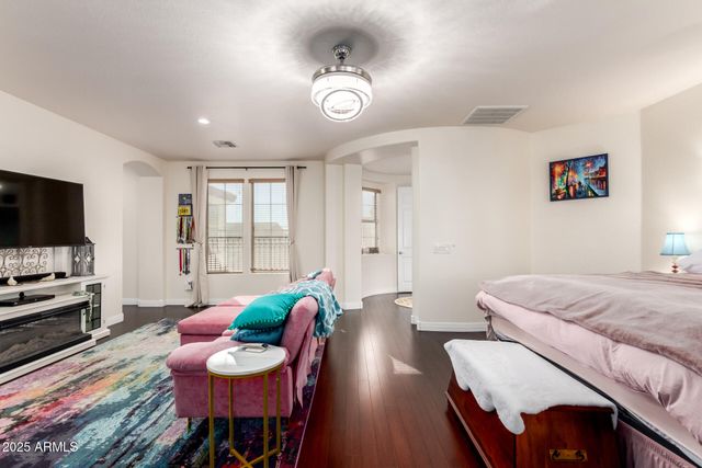 6233 S ROCHESTER Drive, Gilbert, AZ 85298