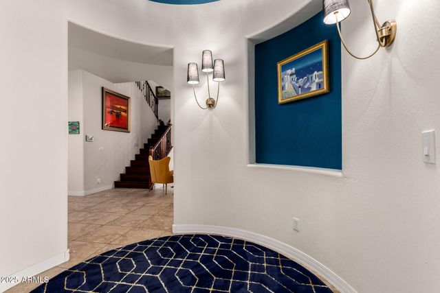 6233 S ROCHESTER Drive, Gilbert, AZ 85298