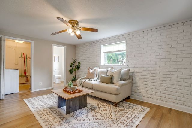 3504 Mission Street, Fort Worth, TX 76109