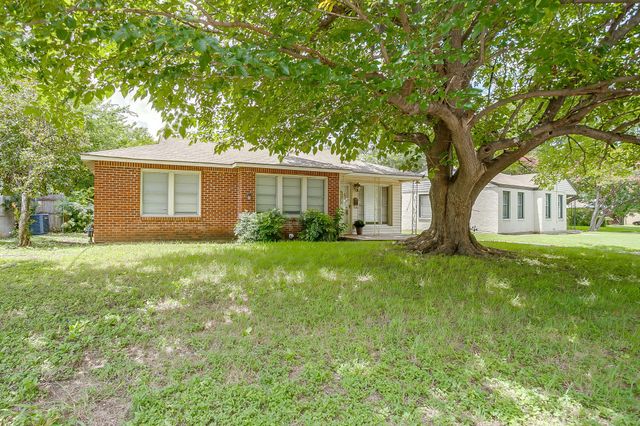3504 Mission Street, Fort Worth, TX 76109