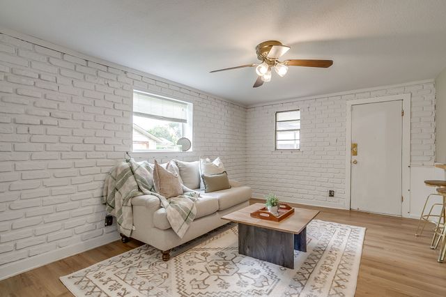 3504 Mission Street, Fort Worth, TX 76109
