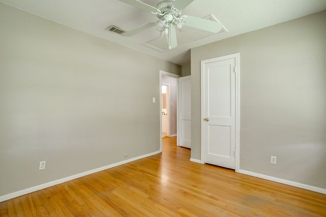 3504 Mission Street, Fort Worth, TX 76109