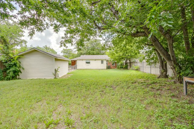 3504 Mission Street, Fort Worth, TX 76109