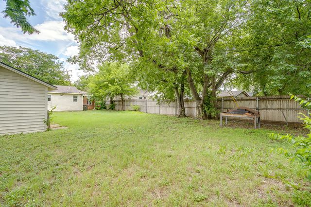 3504 Mission Street, Fort Worth, TX 76109