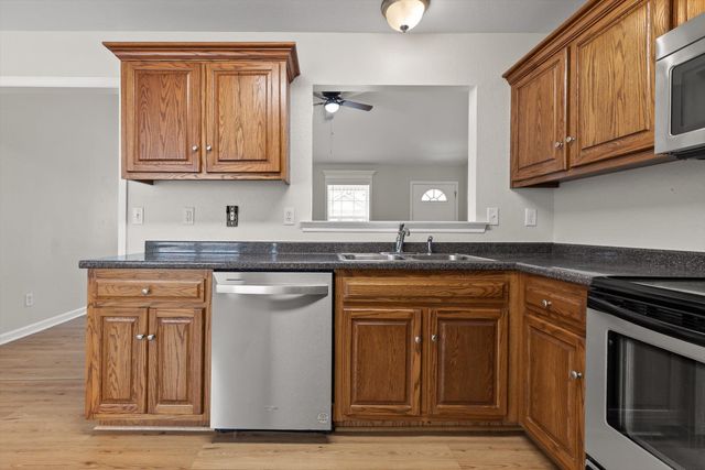 2003 Cedar Creek Drive, Rossville, GA 30741