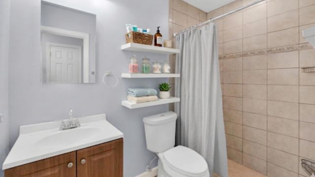 7106 NW 80th Avenue, Tamarac, FL 33321