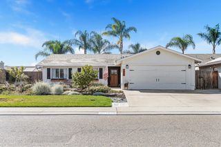 1458 Harvest Dr, Ripon, CA 95366