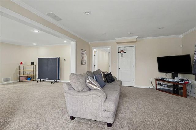 2984 Winterthur Close NW, Kennesaw, GA 30144