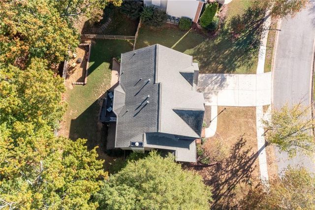 2984 Winterthur Close NW, Kennesaw, GA 30144