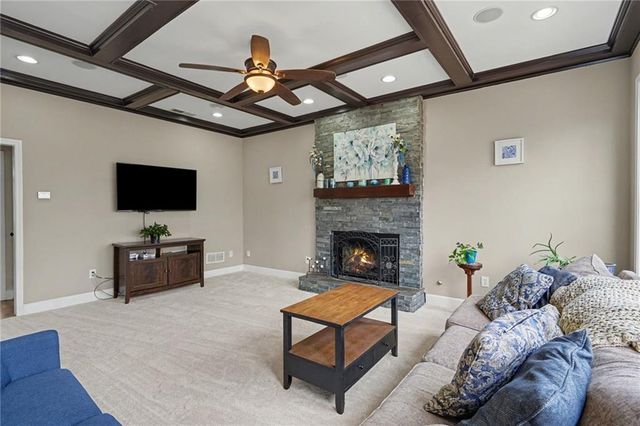 2984 Winterthur Close NW, Kennesaw, GA 30144