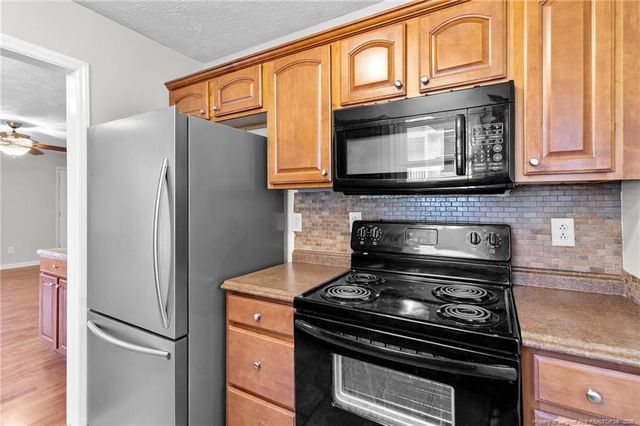 400 Abbottswood Drive, Fayetteville, NC 28301