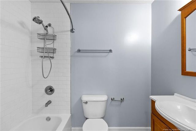 400 Abbottswood Drive, Fayetteville, NC 28301