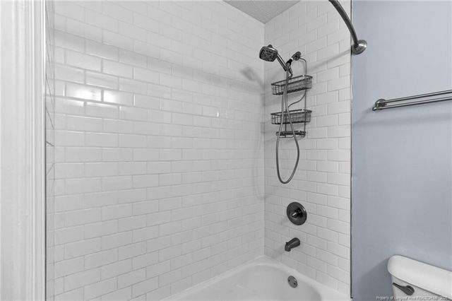 400 Abbottswood Drive, Fayetteville, NC 28301