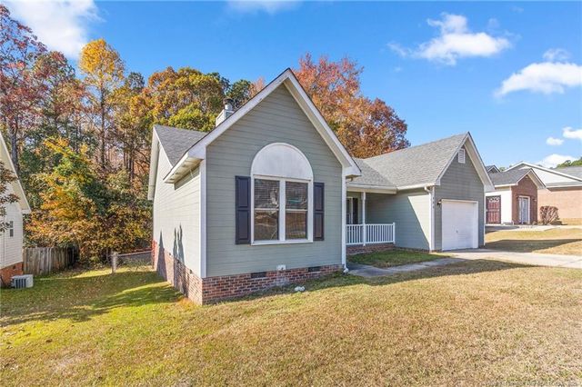 400 Abbottswood Drive, Fayetteville, NC 28301