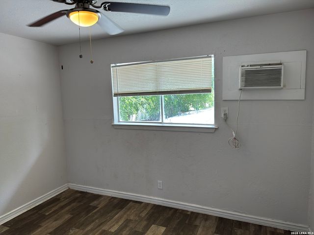 3614 Neer Ave Apt 3, San Antonio, TX 78201
