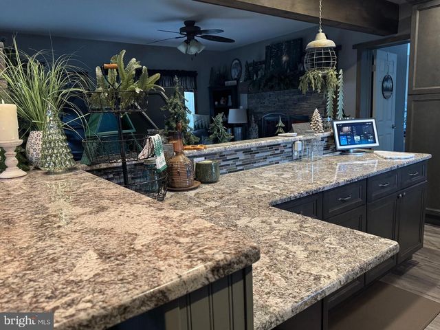 721 MOUNTAIN, Lykens, PA 17048