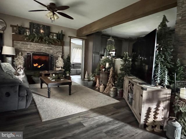 721 MOUNTAIN, Lykens, PA 17048