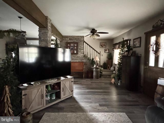 721 MOUNTAIN, Lykens, PA 17048