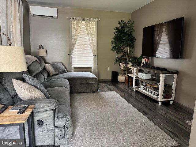 721 MOUNTAIN, Lykens, PA 17048