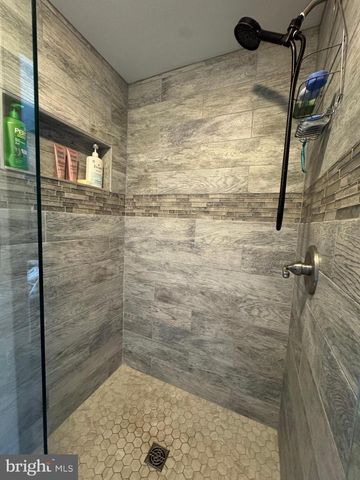 721 MOUNTAIN, Lykens, PA 17048