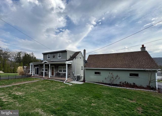 721 MOUNTAIN, Lykens, PA 17048