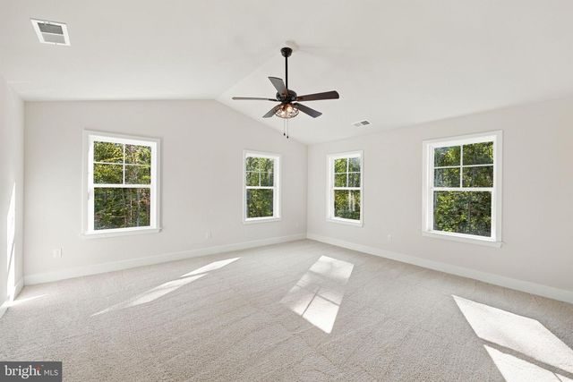 20 TARA LN, Stafford, VA 22554
