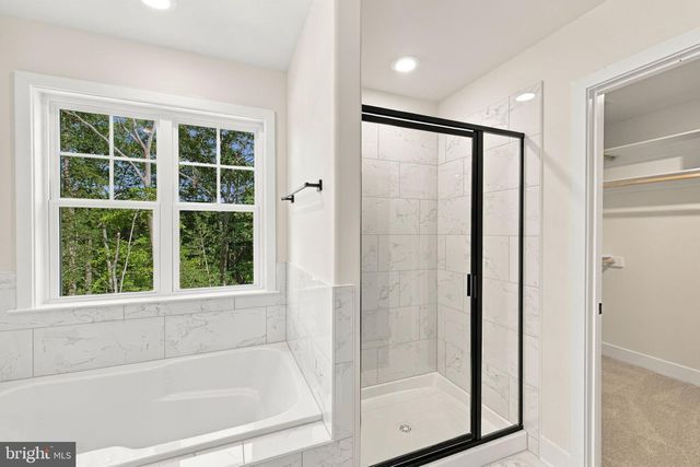 20 TARA LN, Stafford, VA 22554
