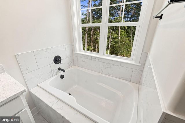 20 TARA LN, Stafford, VA 22554