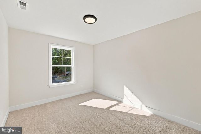 20 TARA LN, Stafford, VA 22554