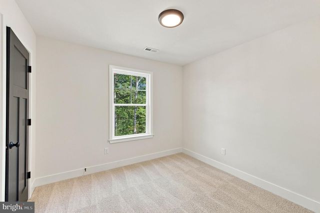 20 TARA LN, Stafford, VA 22554