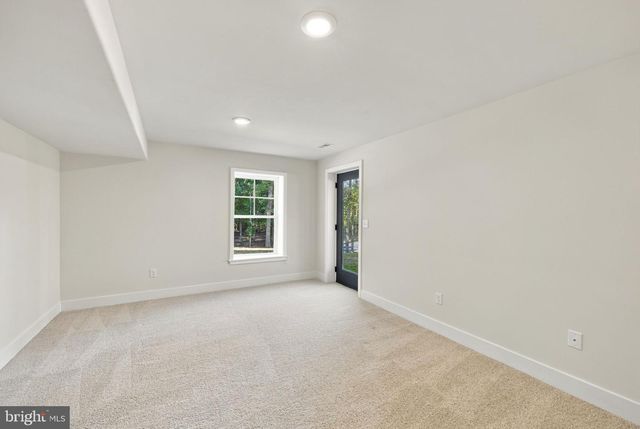 20 TARA LN, Stafford, VA 22554