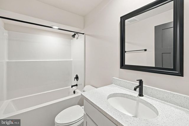 20 TARA LN, Stafford, VA 22554