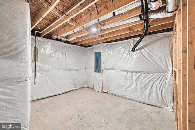 20 TARA LN, Stafford, VA 22554
